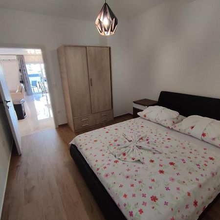 Luxury Apartments-La Dino Maky Vodice Room photo
